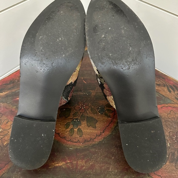 Steve Madden Tapestry Mules - Picture 5 of 6